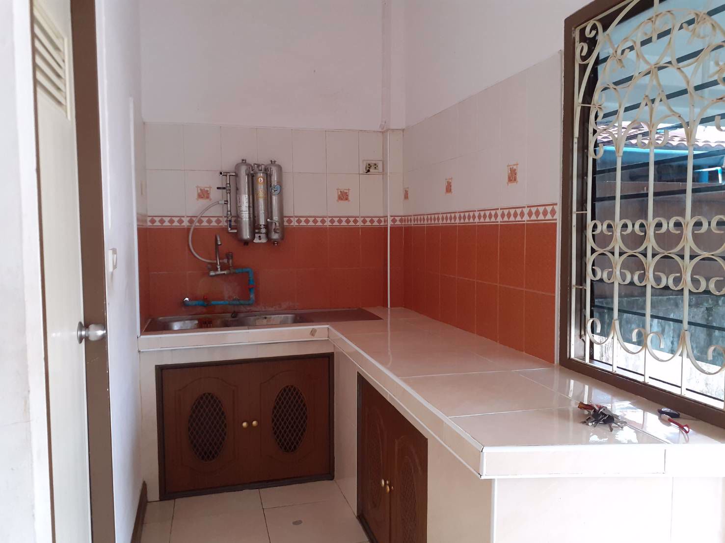 ขายบ้าน1ชั้น-อำเภอเมือง-นครศรีธรรมราช-บ้านหัวมุมทำเลสวยที่สุดในหมู่บ้าน-น้ำไม่ท่วม