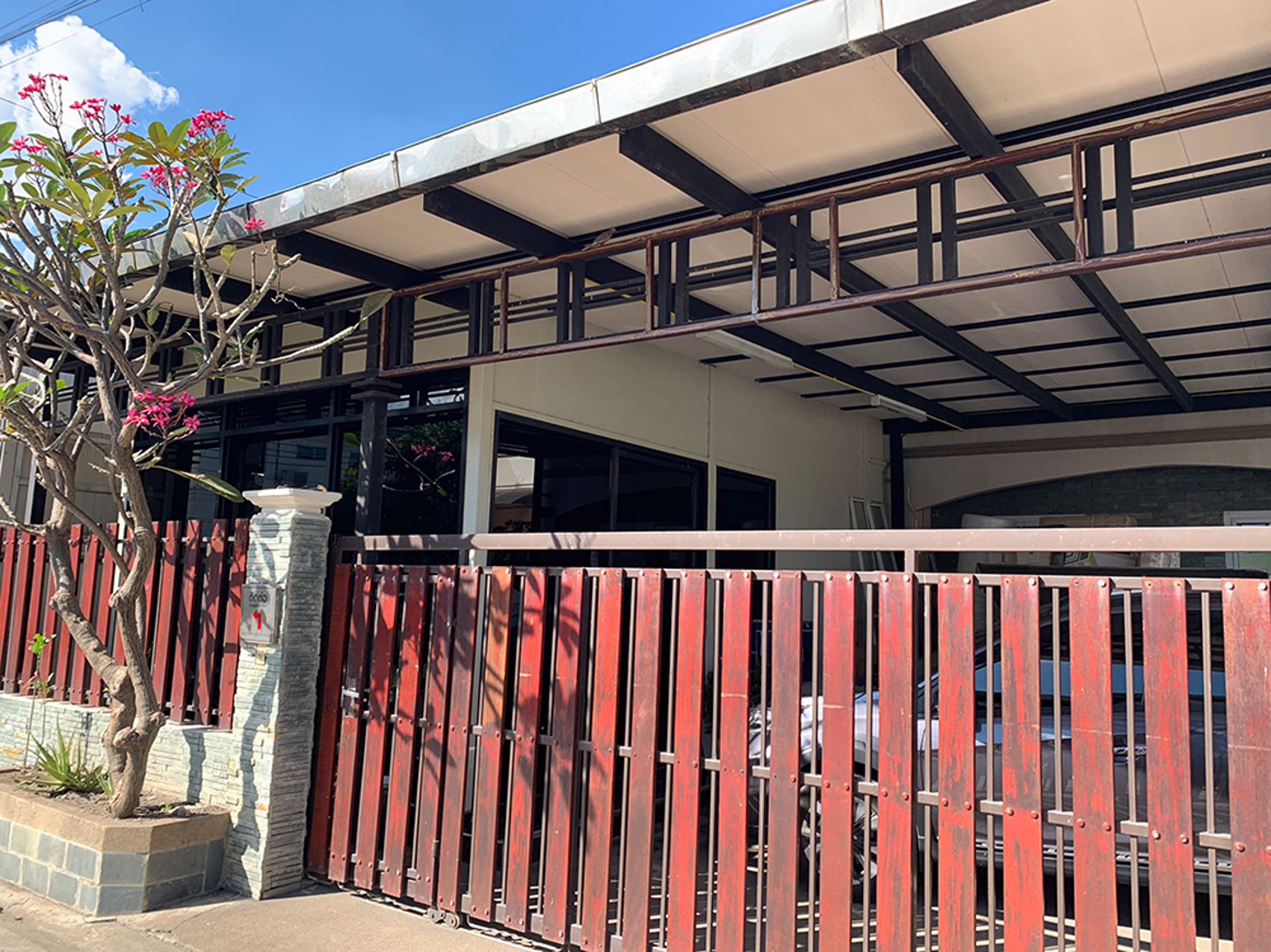 ขายบ้านเดี่ยว-2ชั้น-ซอยแบริ่ง-39-ใกล้-bts-สถานีศรีแบริ่ง-เจ้าของบ้านขายเอง