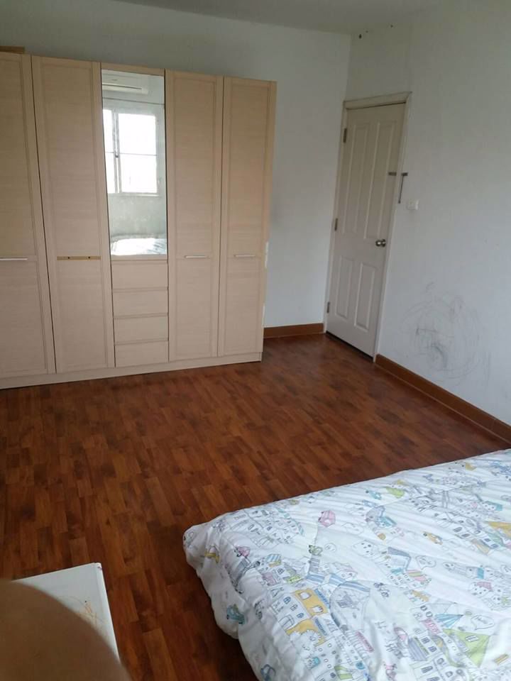 ขายบ้านทาวน์เฮ้าส์-อารมณ์บ้านเดี่ยว-เพียง-23-ลบ-รวมโอน-รถไฟฟ้าอยู่ปากซอย-โทร-089-7092336