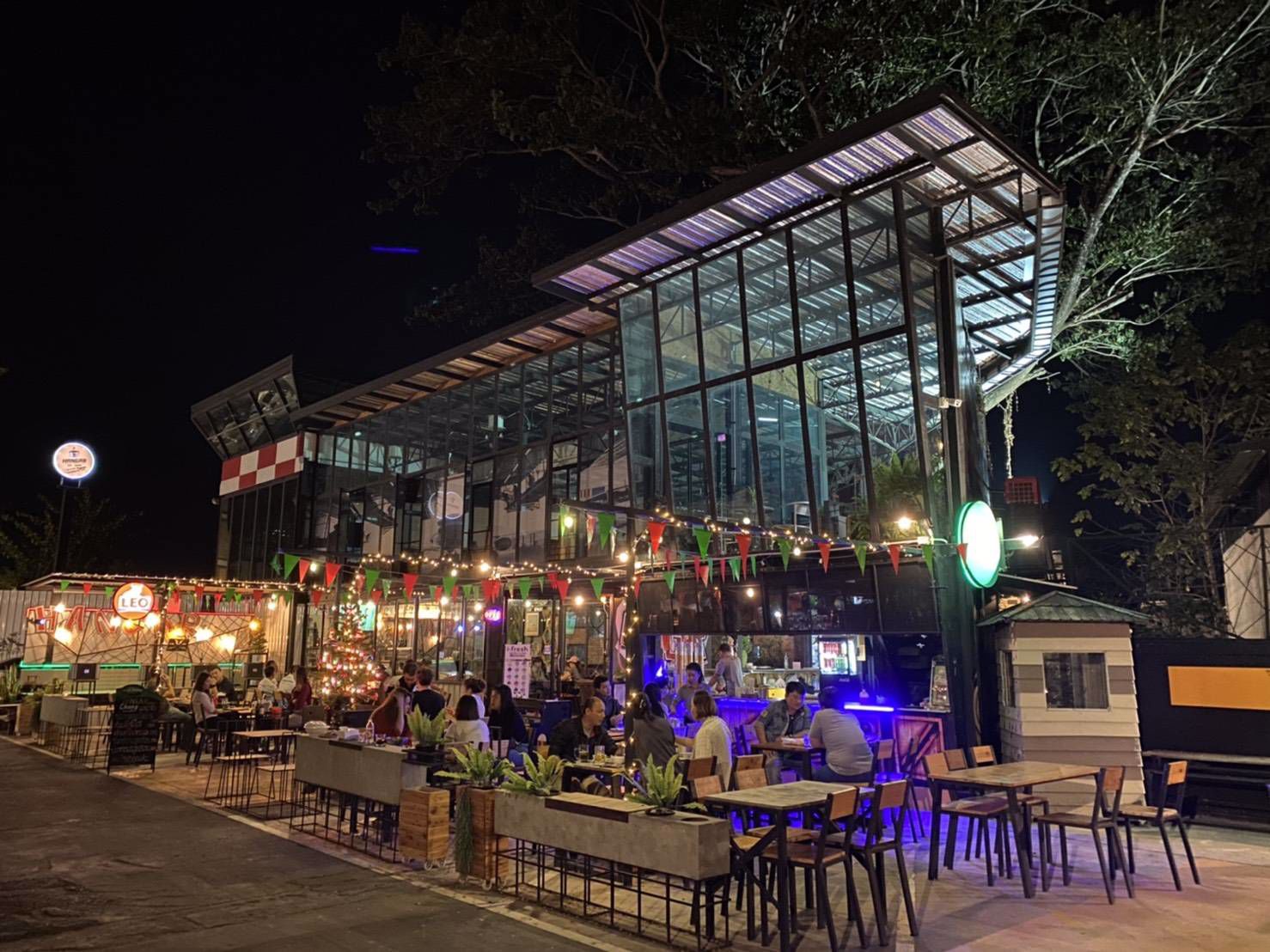 ขายด่วนกิจการโรงแรมและร้านอาหาร-ใจกลางเมือง-ย่านแหล่งบันเทิง-ของจังหวัดเลย