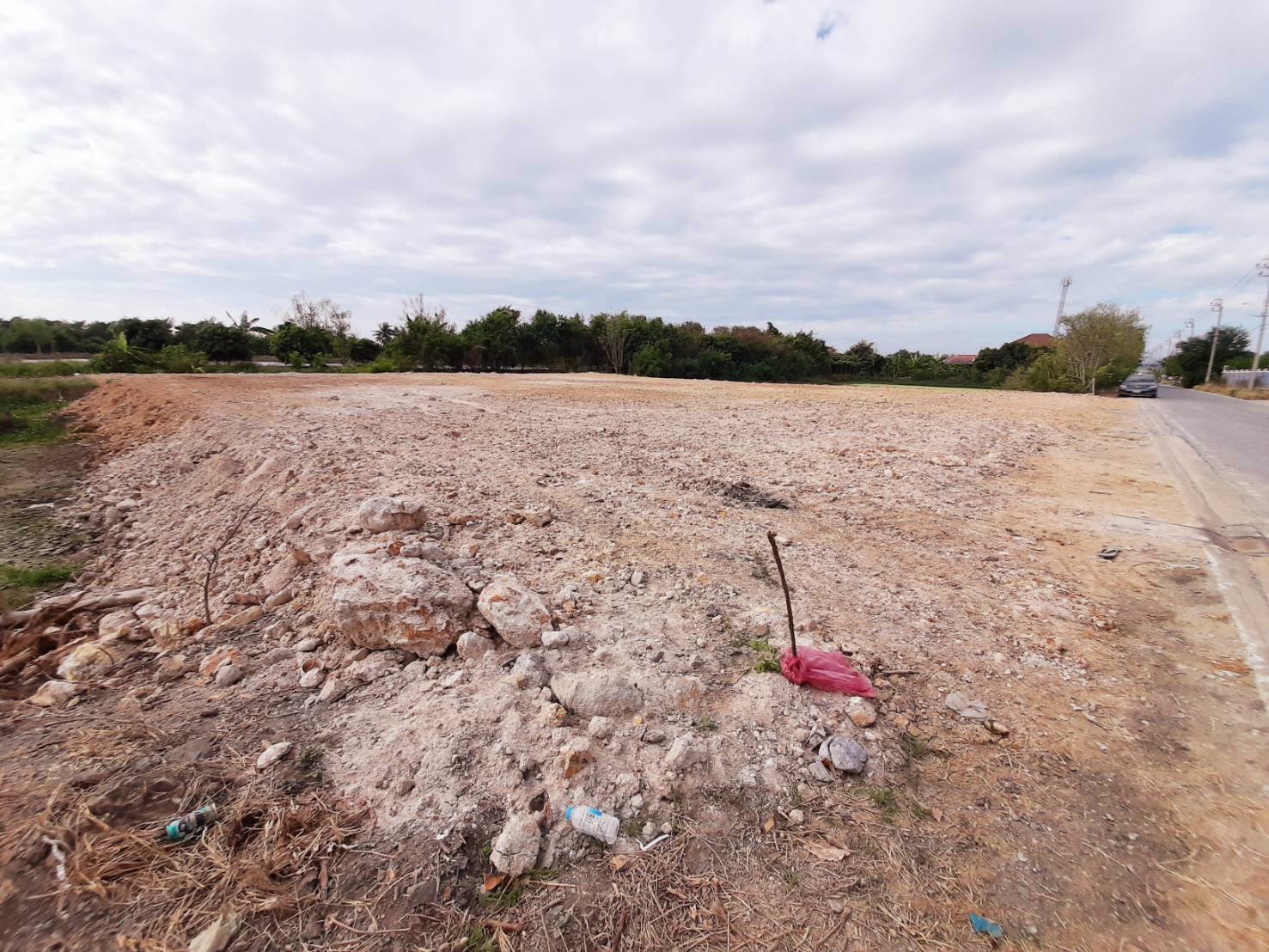 ให้เช่าที่ดิน-4-ไร่เศษ-ระยะยาว-ติดถนนคอนกรีต-อำเภอบางเสาธง-สมุทรปราการ-โทร-081-4349463