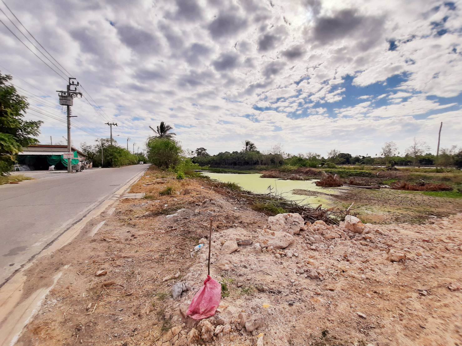 ให้เช่าที่ดิน-4-ไร่เศษ-ระยะยาว-ติดถนนคอนกรีต-อำเภอบางเสาธง-สมุทรปราการ-โทร-081-4349463