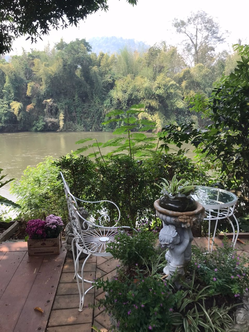 ขายบ้านคอทเทจ-ริมแม่น้ำแควน้อย-กาญจนบุรี-บนที่ดิน-2-ไร่