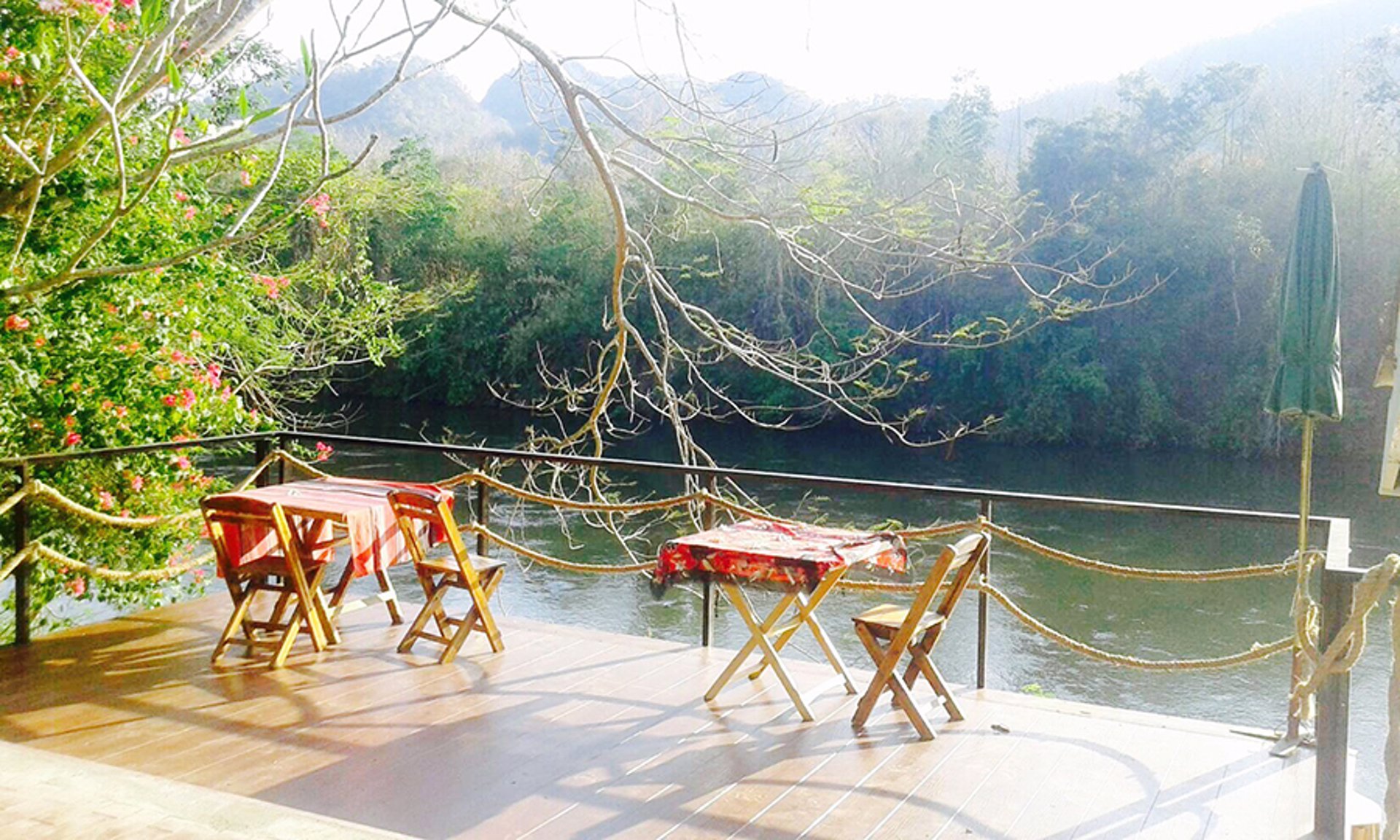 ขายบ้านคอทเทจ-ริมแม่น้ำแควน้อย-กาญจนบุรี-บนที่ดิน-2-ไร่