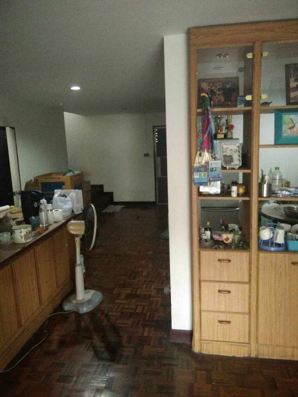 ทาวเฮ้าส์-2-ชั้น-หน้า-มช-มหาวิทยาลัยเชียงใหม่-เนื้อที่-41-ตรว-4-ห้องนอน-3-ห้องน้ำ