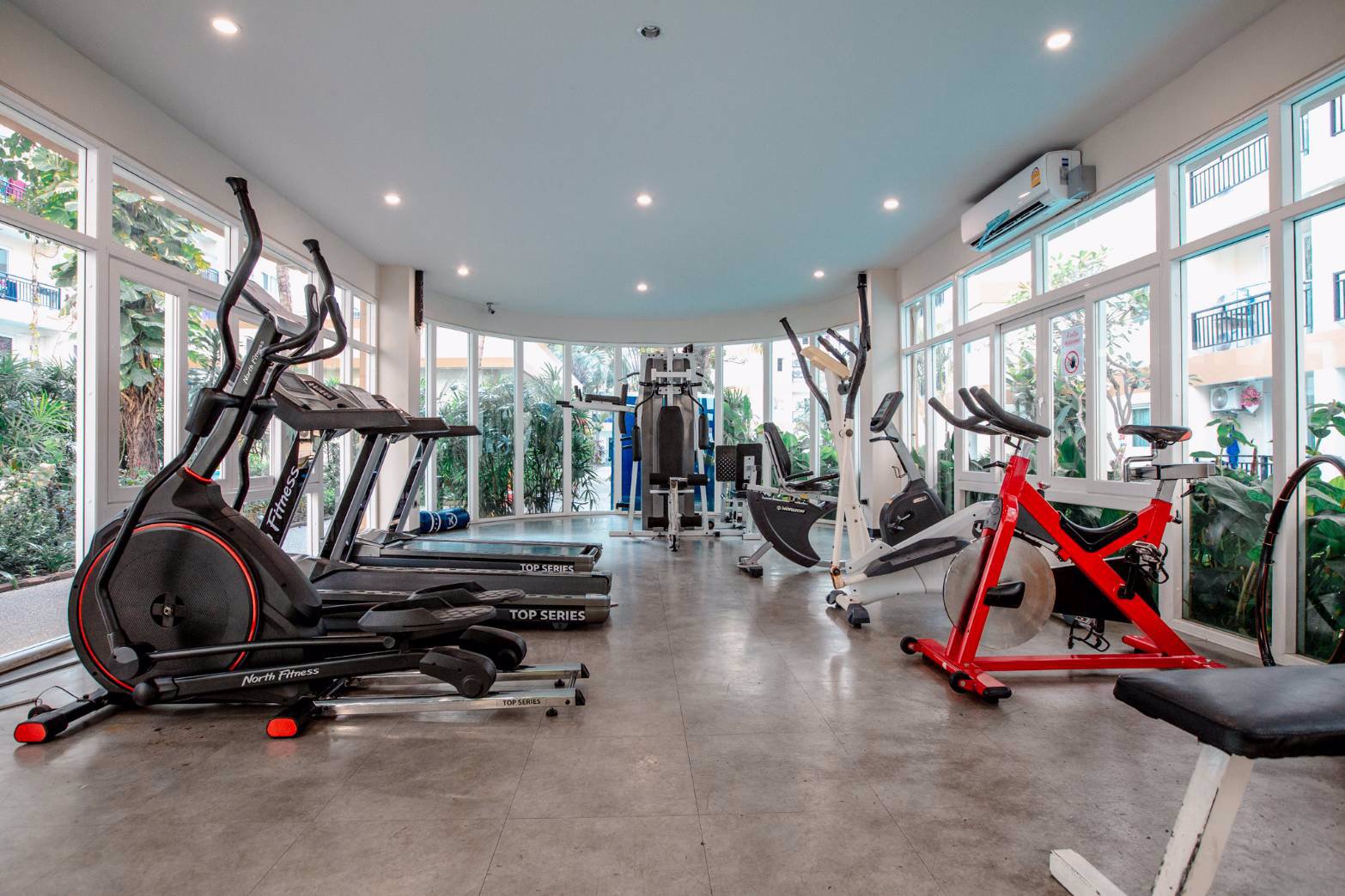 ให้เช่า-คอนโด-park-lane-jomtien-residence-ขนาด-34-ตรม-พัทยา-จอมเทียน-โทร-0910158738