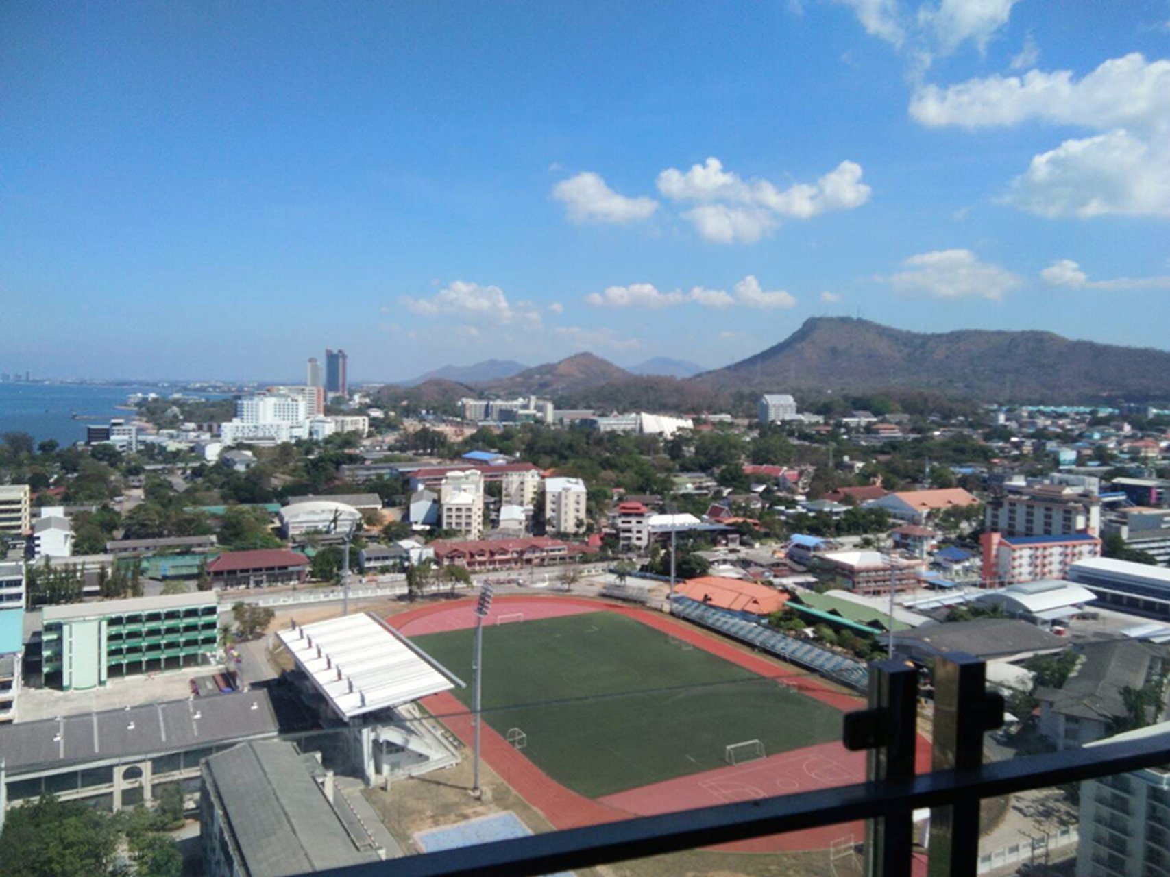 ให้เช่า-คอนโด-ladda-plus-ห้อง-b2204-ใจกลางเมืองศรีราชา-จังหวัดชลบุรี-โทร-0814844524