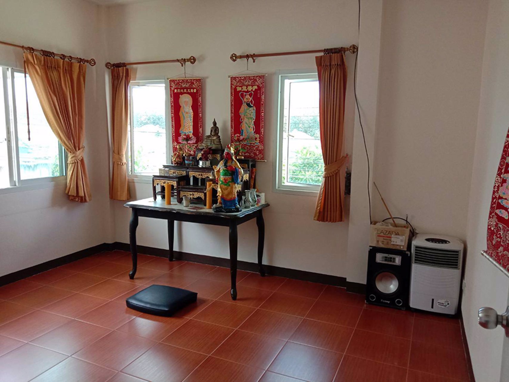 ขายบ้านเดี่ยว-2-ชั้น-หมู่บ้านบุญถาวร-3-พื้นที่-74-ตรว-อำเภอเมือง-จังหวัดระยอง