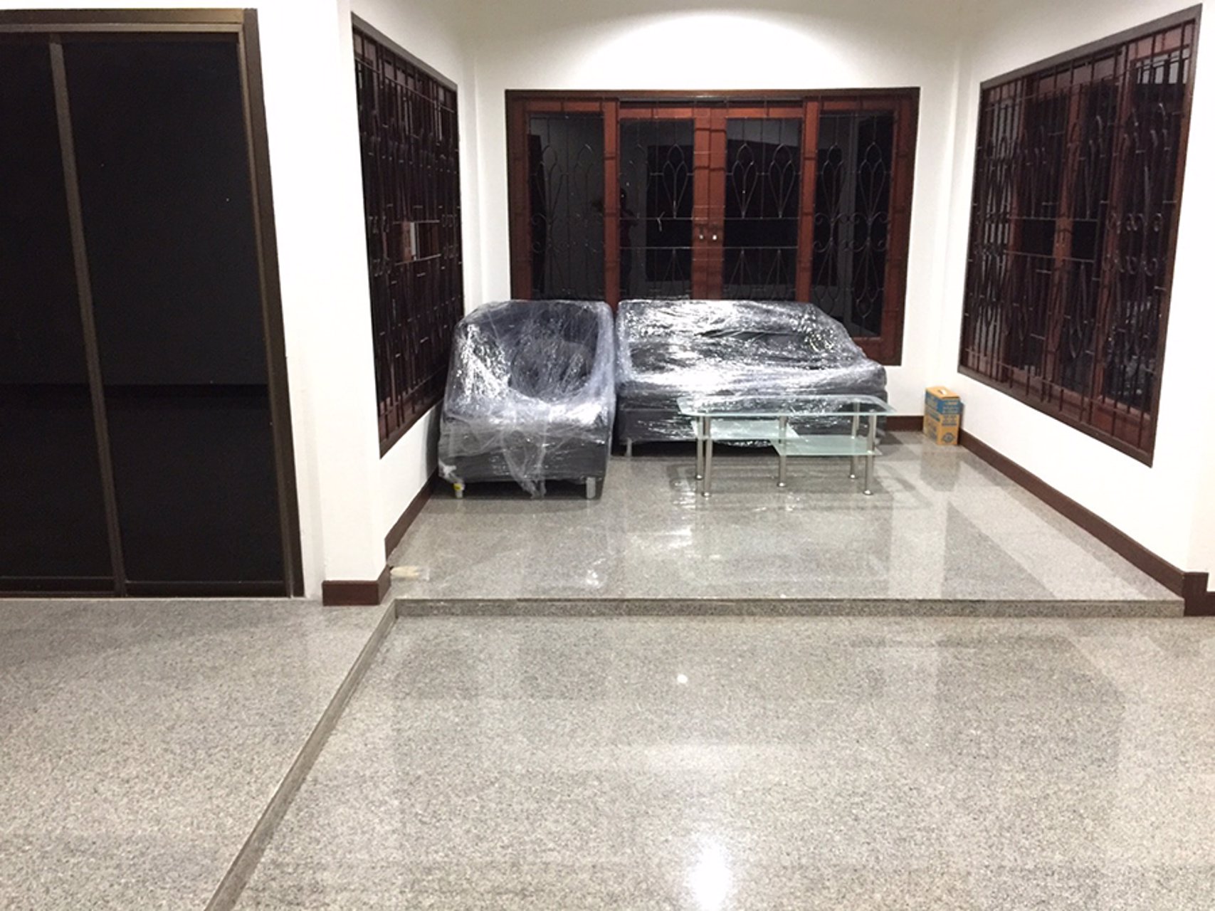 ให้เช่าบ้าน-รายวัน-รายเดือน-บ้านตึก-1-ชั้น-เนื้อที่-1-ไร่-พื้นที่ใช้สอยในบ้าน-150-ตรม