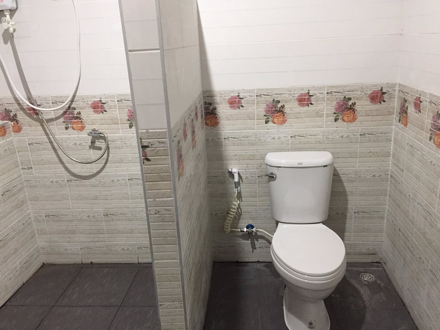 ให้เช่าบ้าน-รายวัน-รายเดือน-บ้านตึก-1-ชั้น-เนื้อที่-1-ไร่-พื้นที่ใช้สอยในบ้าน-150-ตรม