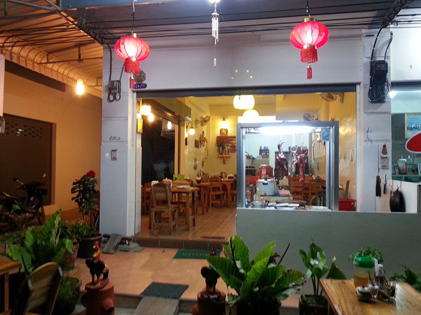 ขายพร้อมโอนย้ายผู้เช่า-ตึกหลังมุม-โครงการโมเดิร์นวิว-ทำเลดี-ซอยพันท้ายนรสิงห์-สมุทรสาคร