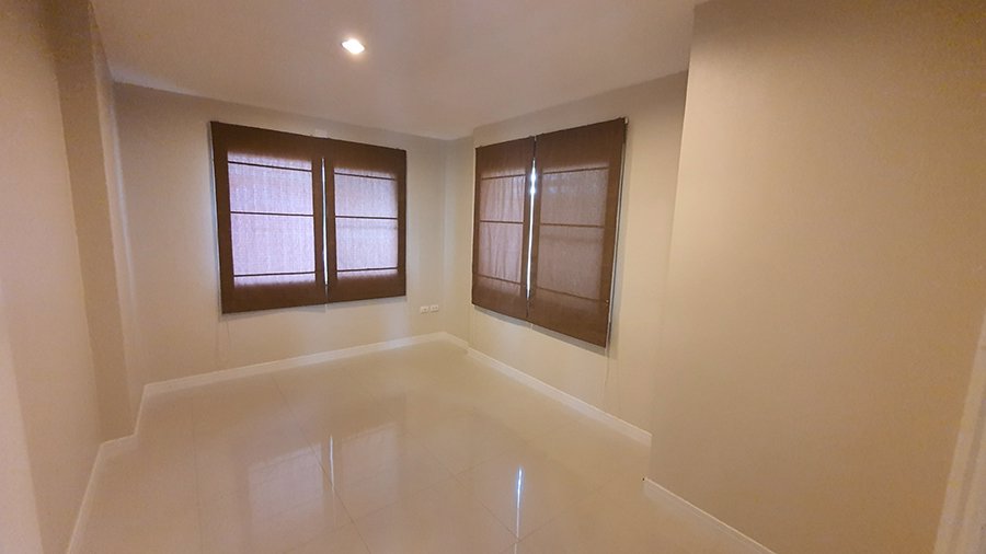 ขายบ้าน-หมู่บ้านพฤกษาธารา-สี่แยกอินโดจีน-พิษณุโลก-102-ตารางวา-4-ห้องนอน-3-ห้องน้ำ-ใกล้สโมสร