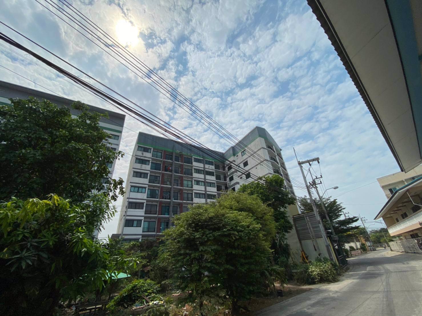 ให้เช่าคอนโด-the-light-b-บางแสน-หลังตลาดหนองมน-โทร-097-242-6807