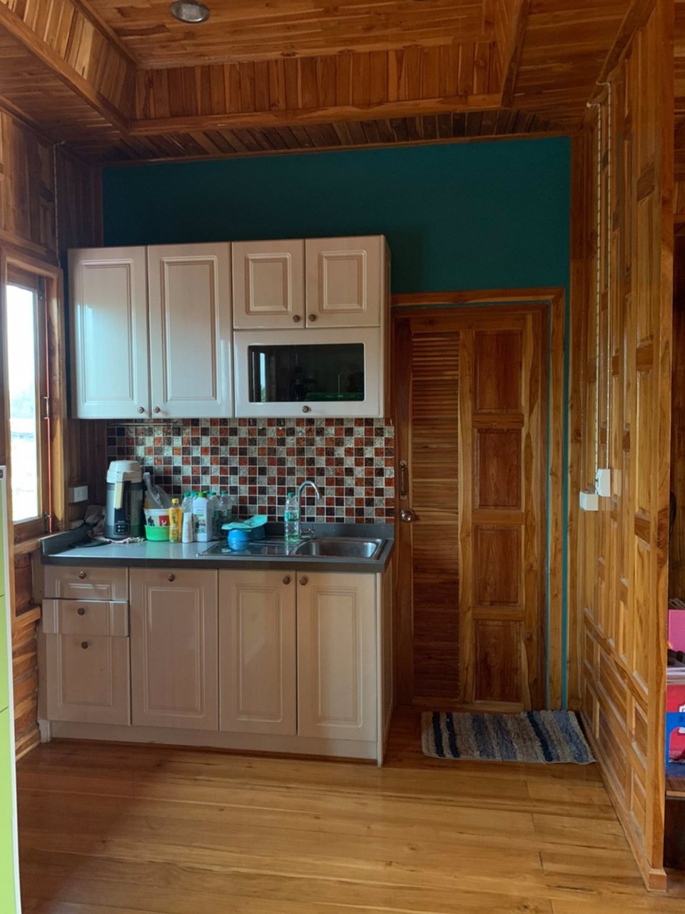 ขายบ้านทรงไทย-หลังใหญ่-2-ชั้น-พร้อมกิจการ-ปั๊มน้ำมัน-อำเภอโพธ์ชัย-ร้อยเอ็ด-โทร-0647898923