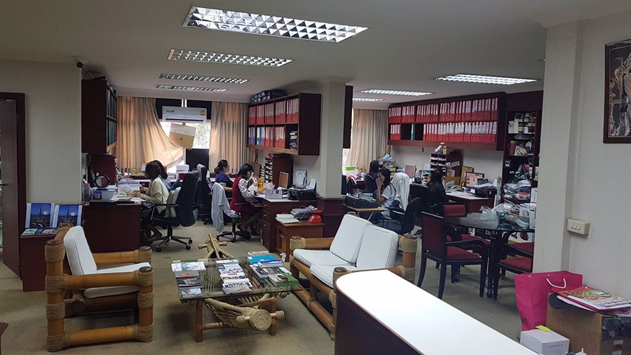 business-for-sale-khlong-toei-bangkok-contact-094-156-5546