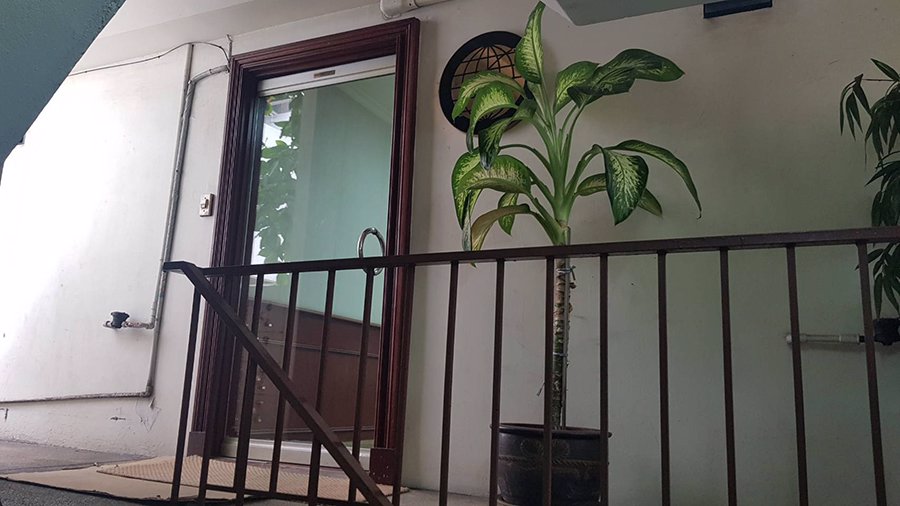 business-for-sale-khlong-toei-bangkok-contact-094-156-5546