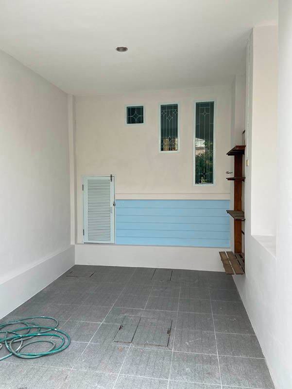 ขายทาวเฮาส์-2-ชั้น-ตกแต่งใหม่แล้ว-21-ตารางวา-พร้อมอยู่-โทร-0817544536