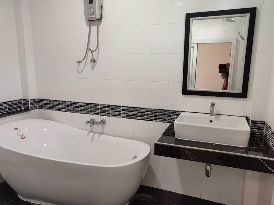 ขายบ้านใหม่ชั้นเดียว-สไตส์-modern-ฟรี-ผ้าม่าน2ชั้น-ทั้งหลัง-โซฟาใหม่ทั้งชุด