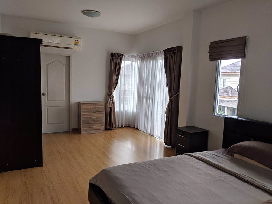 ขายบ้านเดี่ยว-2-ชั้น-หมู่บ้าน-พาร์คเวย์-ชาเล่ต์-รามคำแหง-ขนาด-58-ตรว-3-นอน-3-น้ำ-มีนบุรี-กรุงเทพ