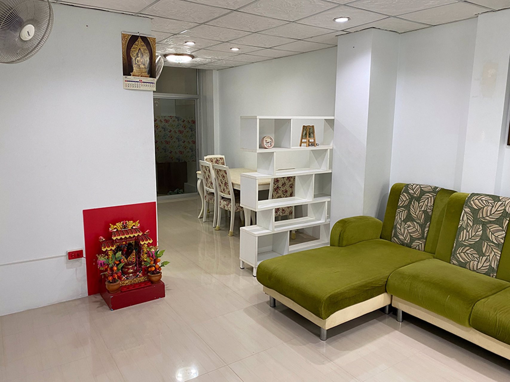 ขายบ้านทาวน์เฮ้าส์-2-ชั้น-เนื้อที่-29-ตรว-ใจกลางเมืองระยอง-เจ้าของขายเอง-