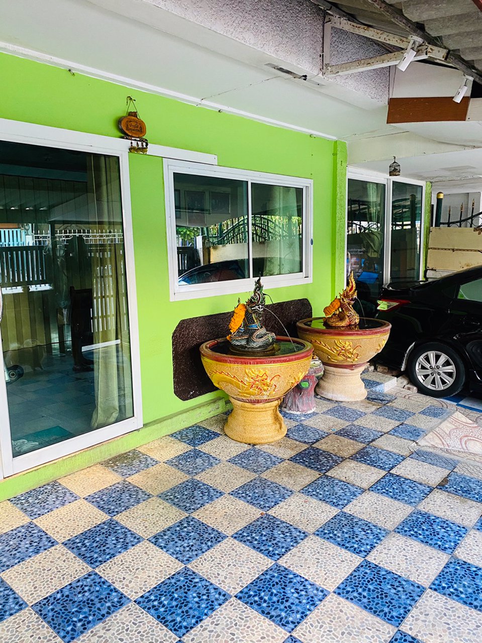 ขายบ้านแฝดด่วน-กำแพงตัวบ้านด้านบนแยก-หมู่บ้านอิ่มอัมพร10-กระทุ่มแบน-สมุทรสาคร-โทร-0879982536