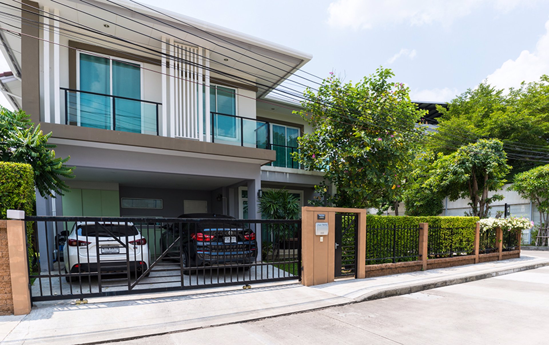 ขายหรือให้เช่า-บ้านเดี่ยว-หมู่บ้าน-เดอะ-แพลนท์-พัฒนาการ38-เนื้อที่-755-ตรวา-โทร-0865402132