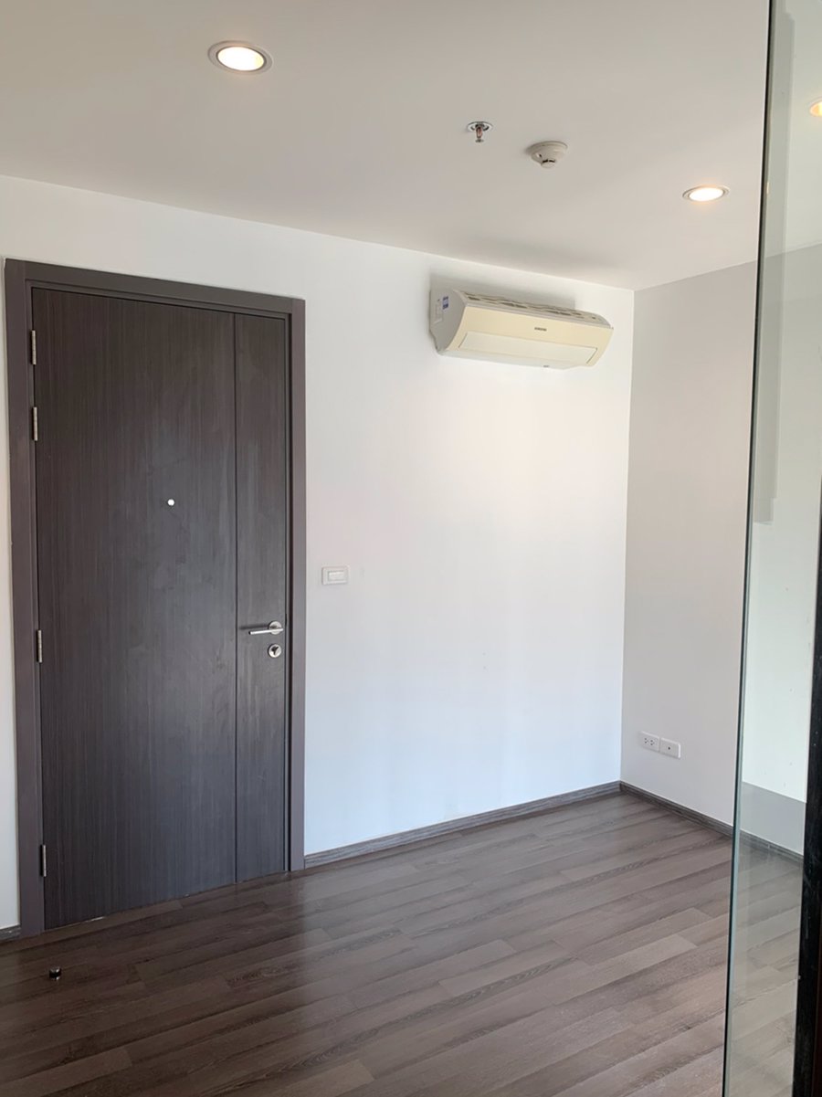 ขายคอนโด-the-base-park-west-condominium-สุขุมวิท77-ขายราคาต่ำกว่าตลาด-เขตวัฒนา-กรุงเทพ