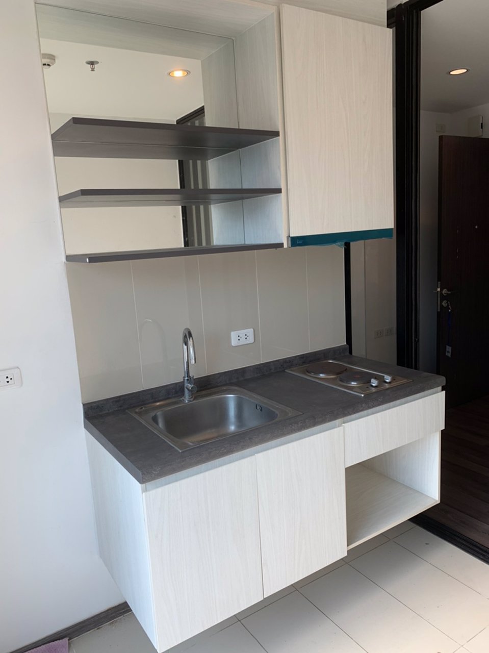 ขายคอนโด-the-base-park-west-condominium-สุขุมวิท77-ขายราคาต่ำกว่าตลาด-เขตวัฒนา-กรุงเทพ