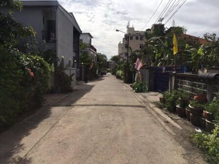 เจ้าของขายเอง-ที่ดิน-ศรีนครินทร์ซอย-9-ที่ดินสวยทำเลดี-ตรงข้าม-โรงพยาบาลสมิตติเวช