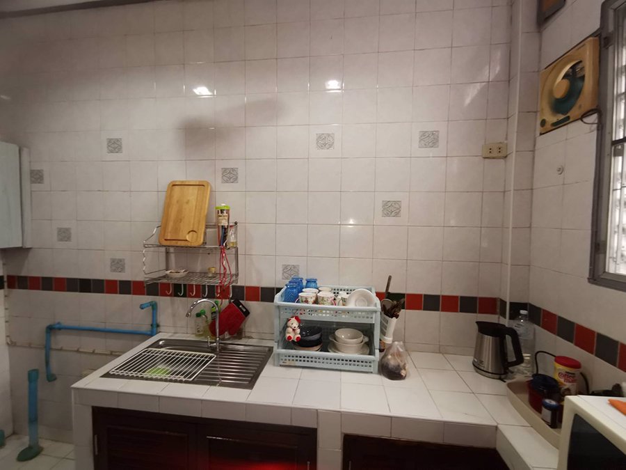 ให้เช่า-ทาวน์เฮ้าส์-2-ชั้น-2นอน-ขนาด-16-ตรวา-ซอยลาดพร้าว41-โทร-0858235430