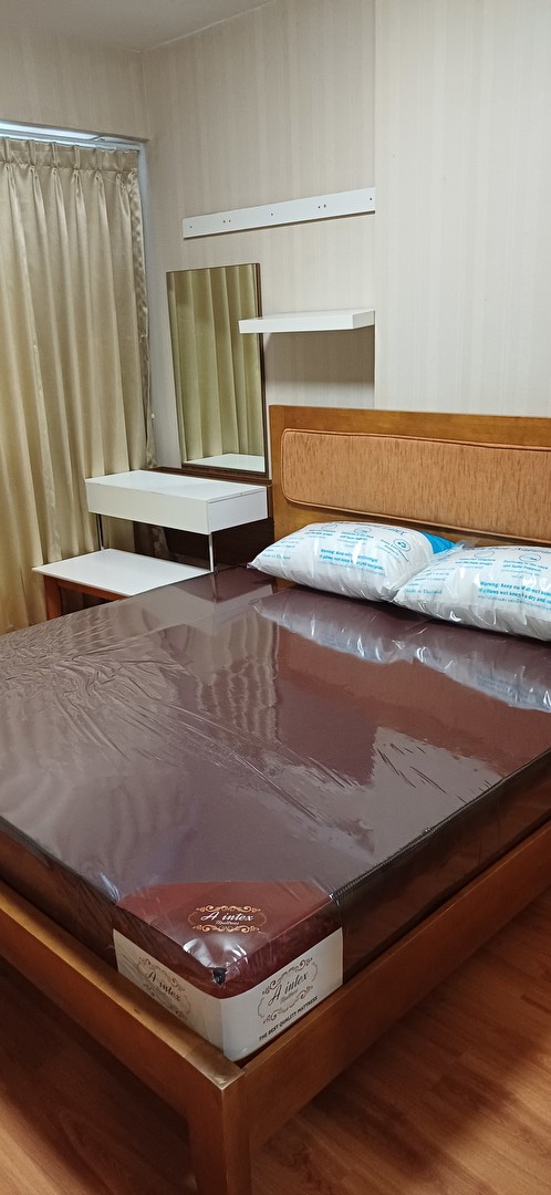 ให้เช่าคอนโดใกล้หาดบางแสน-มบูรพา-เครื่องใช้ไฟฟ้าครบ