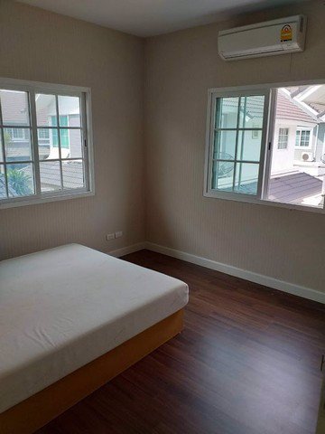 ขายบ้านเดี่ย;บุราสิริปัญญาอินทรา-75-ตรว-4นอน-หลังมุม-ถนนเลียบคลองสอง-ใกล้แฟชั่นไอส์แลนด์