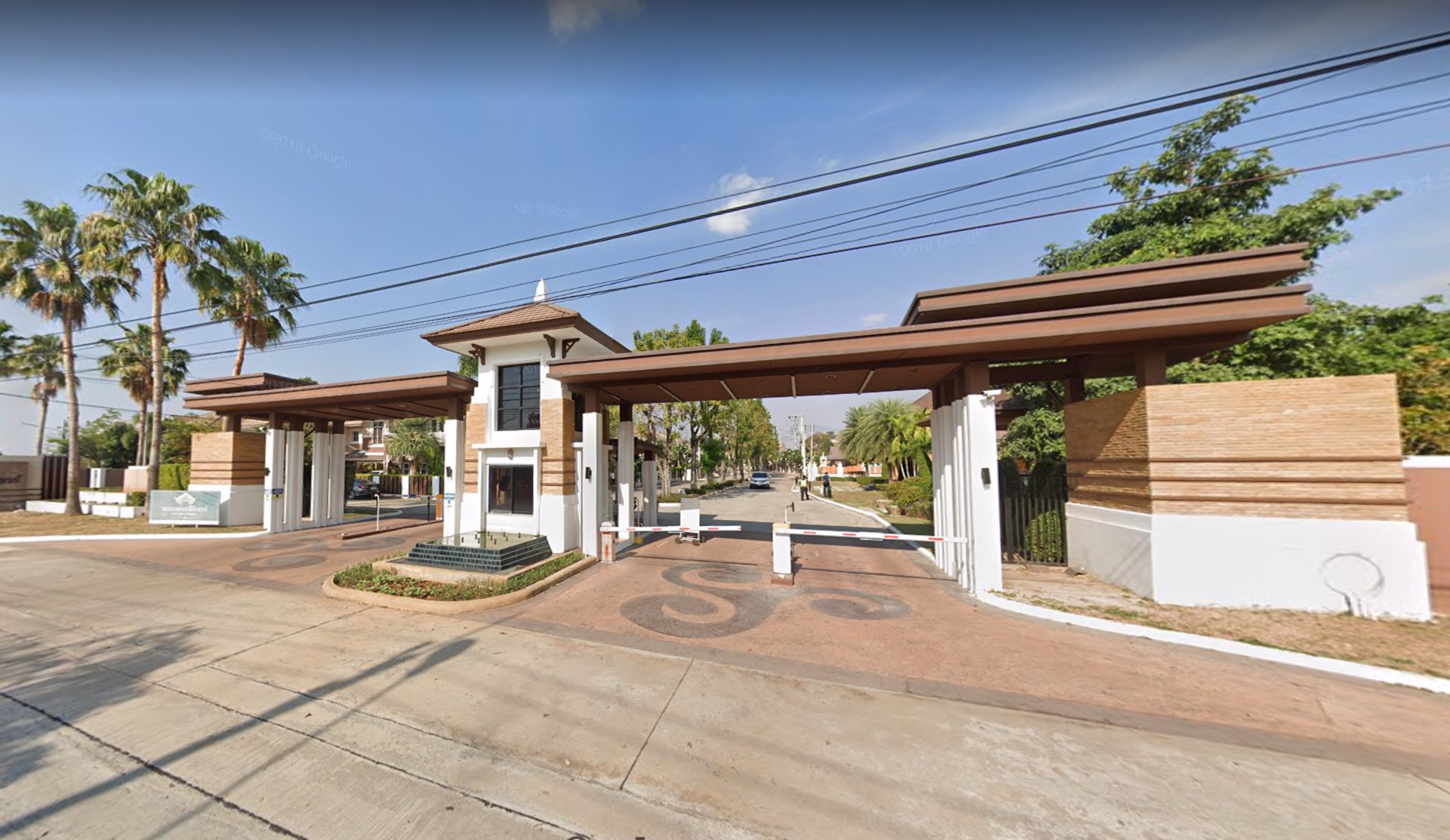 ขายบ้านเดี่ยวบางแสนชลบุรี-มแกรนด์มณีรินทร์-เขาสามมุข-บางแสน-83-ตรว-หลังใหญ่-4-ห้องนอน-ใกล้ทะเล