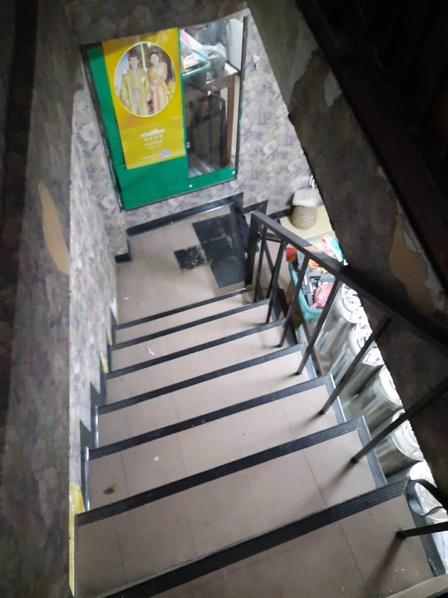 ขายอาคารพาณิชย์ทำเลดี-ซอยเพชรเกษม-เขตภาษีเจริญ-มี-5-ชั้น-36-ตรว-ใกล้บิ๊กซีซุปเปอร์เซ็นเตอร์