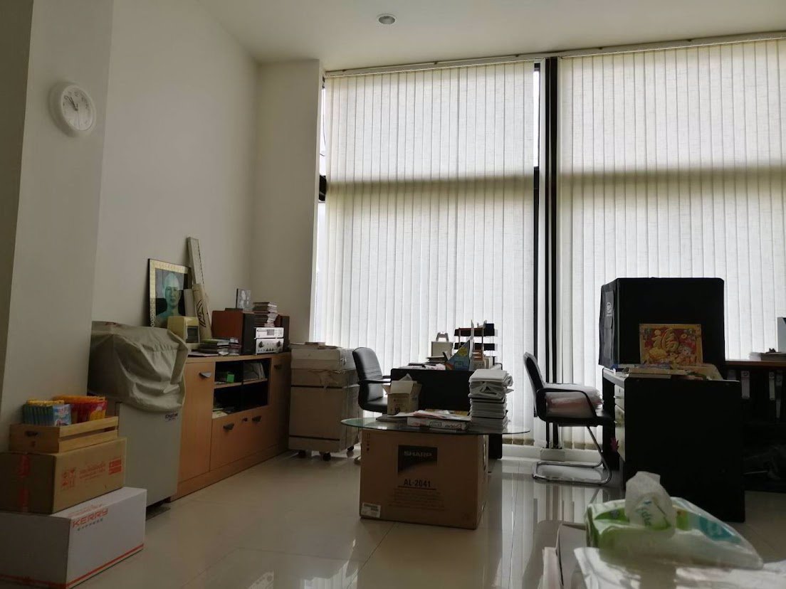 ขายโฮมออฟฟิศทำเลดี-เดอะฮาบิแททศรีวรา-35-ชั้น-เนื้อที่-248-ตรว-ใกล้ทางด่วนเอกมัย-รามอินทรา