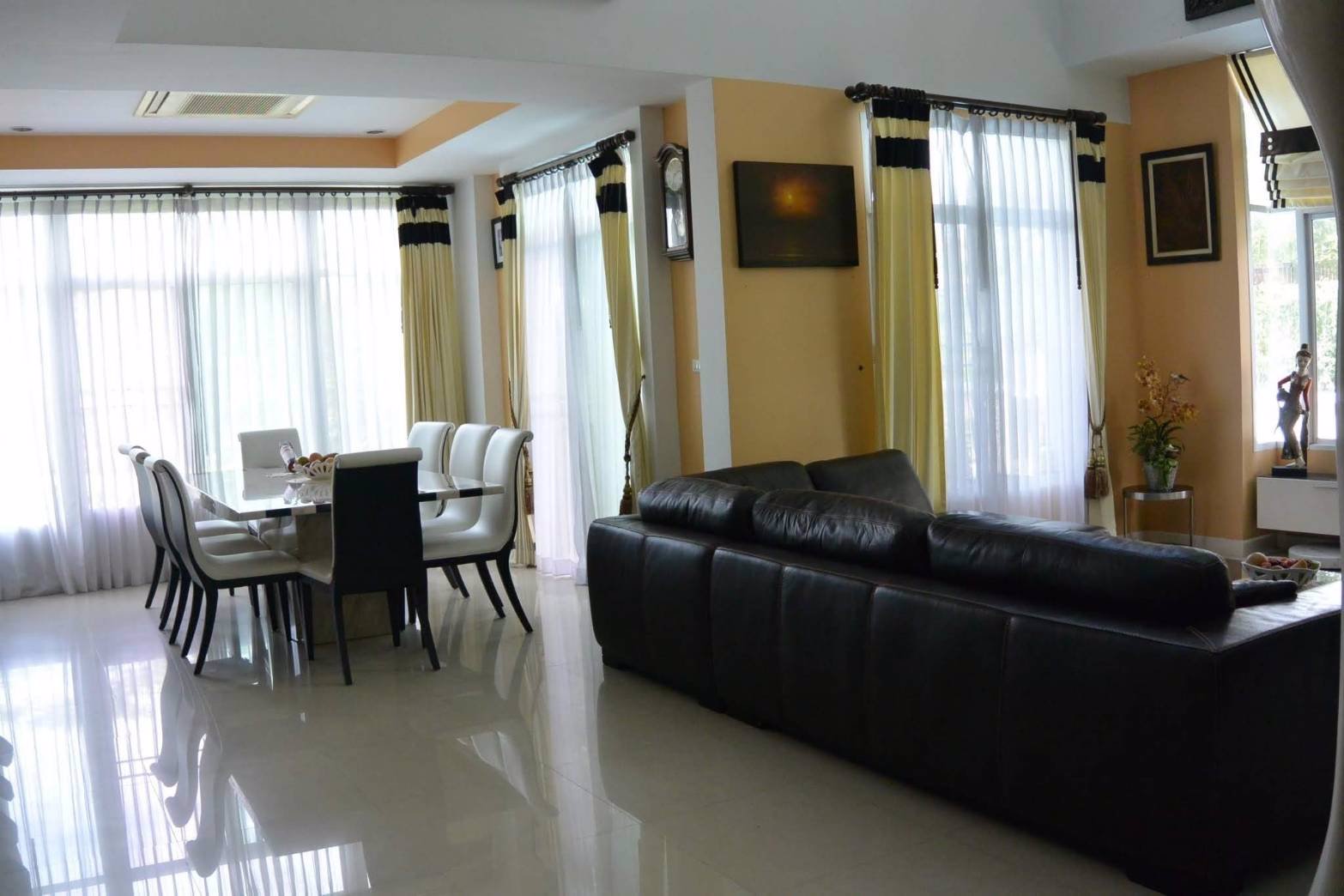 ขายบ้านเดี่ยวอนาวิลล์สุวรรณภูมิ-136-ตรว-4นอน-ถนนฉลองกรุง-ติดนิคมอุตสาหกรรมลาดกระบัง-ใกล้มอเตอร์เวย