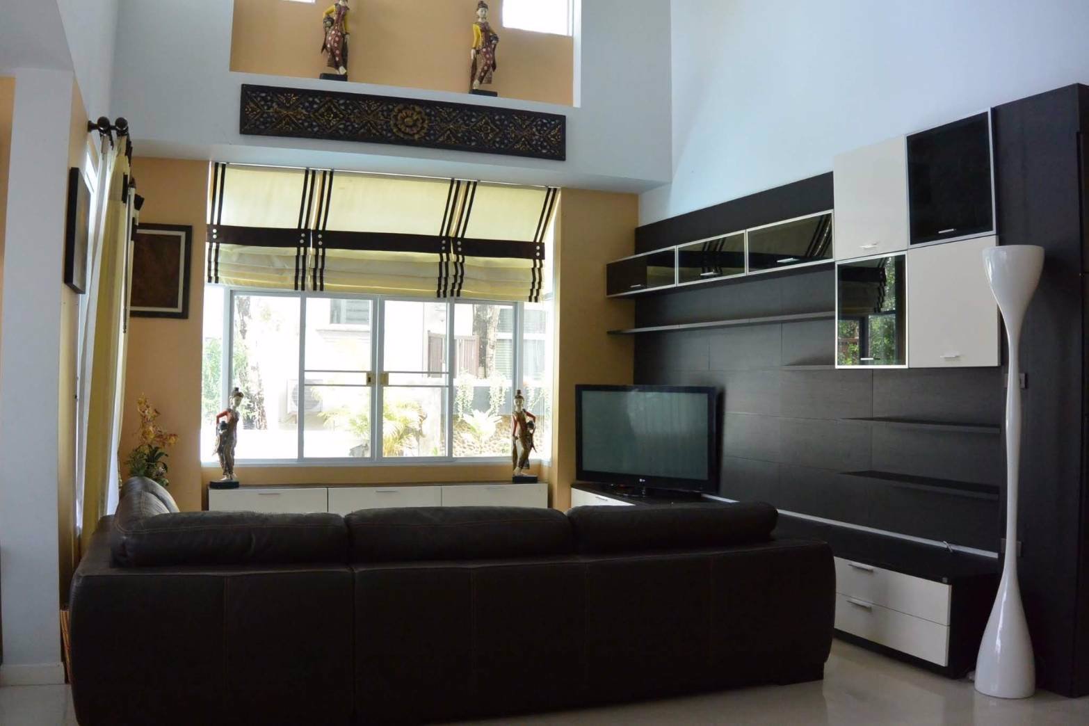 ขายบ้านเดี่ยวอนาวิลล์สุวรรณภูมิ-136-ตรว-4นอน-ถนนฉลองกรุง-ติดนิคมอุตสาหกรรมลาดกระบัง-ใกล้มอเตอร์เวย