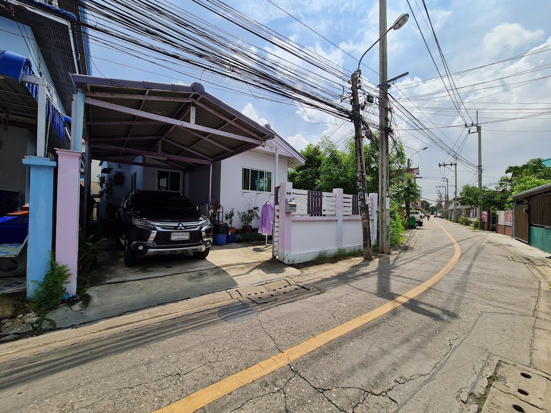 ขายบ้านเดี่ยวซอยประชาอุทิศ69-เนื้อที่-43-ตรว-1ชั้น-3นอน-ใกล้ตลาดทุ่งครุ-ใกล้ทางด่วน