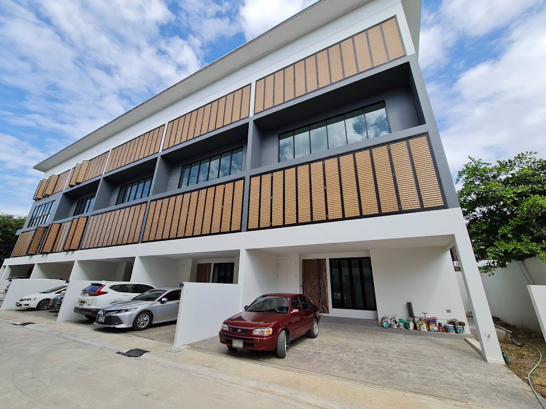 ขายทาวน์โฮมทำเลดี-area32-เอกมัย-รามอินทรา-ซอยสังคมสงเคราะห์6-ใกล้เซ้นทรัลอีสวิลล์-ใกล้ทางด่วน