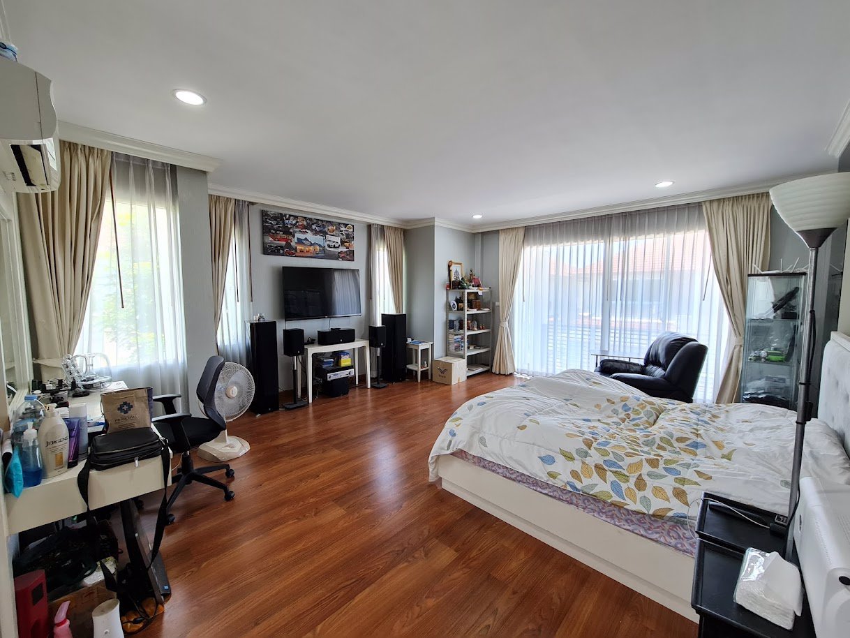 ขายบ้านเดี่ยวเดอะเซนโทรอ่อนนุช-ลาดกระบัง-เนื้อที่-744-ตรว-3นอน-ติดถนนลาดกระบัง-ใกล้มอเตอร์เวย