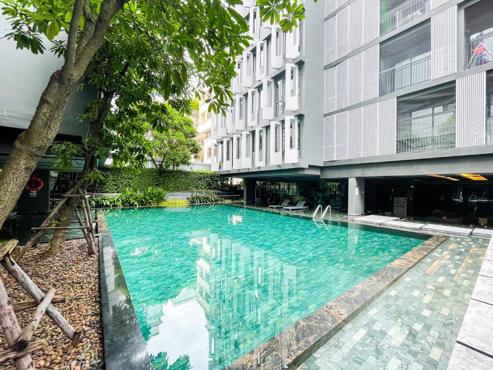 ขายคอนโดไซมิสจอยญ่า-ห้องสวยแอร์ครบ-ห้องใหญ่-1388-ตรม-ตึกb-ชั้น7-สุขุมวิท39-ใกล้-btsพร้อมพงษ์