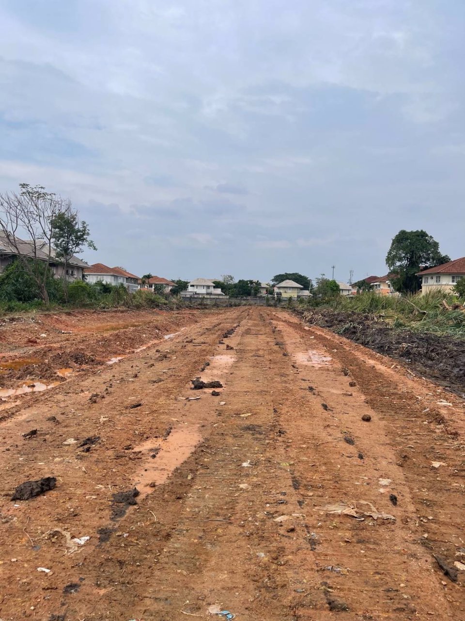 ขายที่ดินเขตสะพานสูง-ซอยมิสทีน-2ไร่-สร้างโฮมออฟฟิศได้-ทำเลดี-ใกล้ถนนรามคำแหง-ใกล้วงแหวนกาญจนาภิเษก