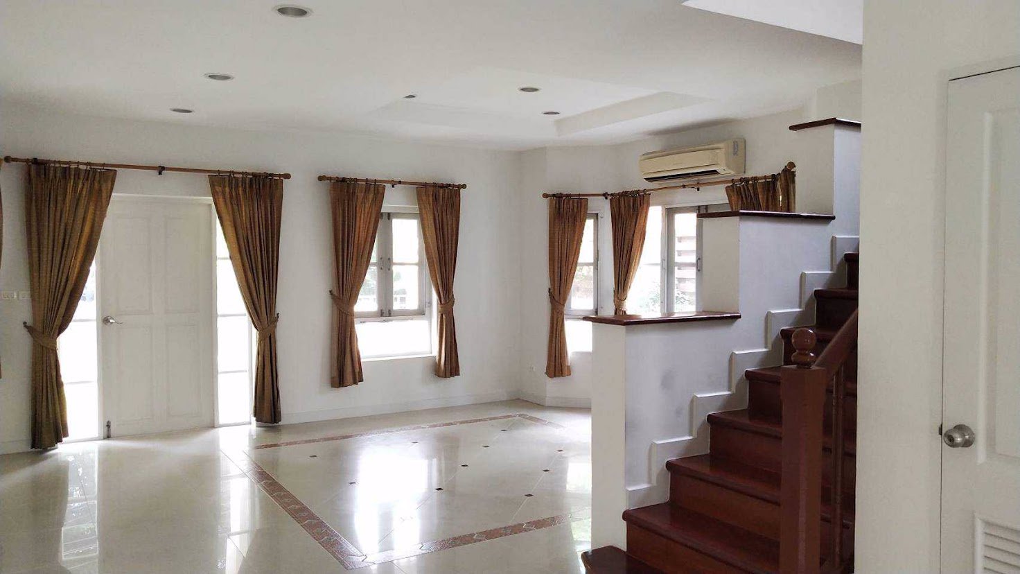 ขายบ้านเดี่ยวหมู่บ้านเศรษฐสิริ-รามอินทรา-923-ตรว-ถนนปัญญาอิทรา-เขคลองสามวา-ใกล้แฟชั่นไอส์แลนด์