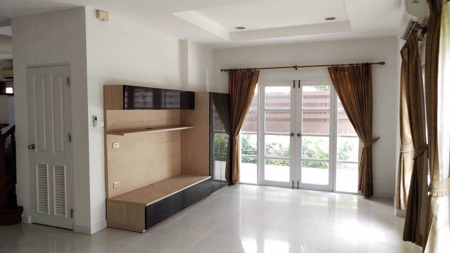 ขายบ้านเดี่ยวหมู่บ้านเศรษฐสิริ-รามอินทรา-923-ตรว-ถนนปัญญาอิทรา-เขคลองสามวา-ใกล้แฟชั่นไอส์แลนด์