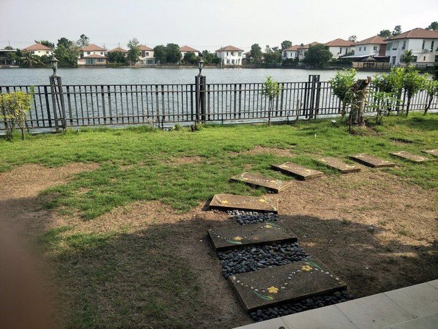 ขายบ้านเดี่ยวอนาวิลล์สุวรรณภูมิ-336-ตรว-บ้านสวยติดทะเลสาบ-ถนนฉลองกรุง44-เขตลาดกระบัง-ใกล้มอเตอร์เว