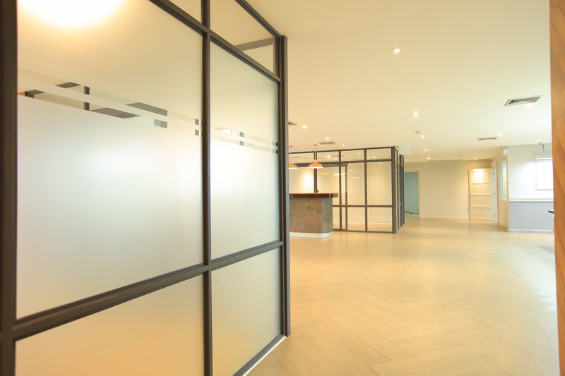 ขายออฟฟิศ-ออรกานต์-ขนาด-368-ตรม-163044-บาท-ต่อ-ตรม-bts-ชิดลม-ห้องตกแต่งด้วยวัสดุอย่างดี