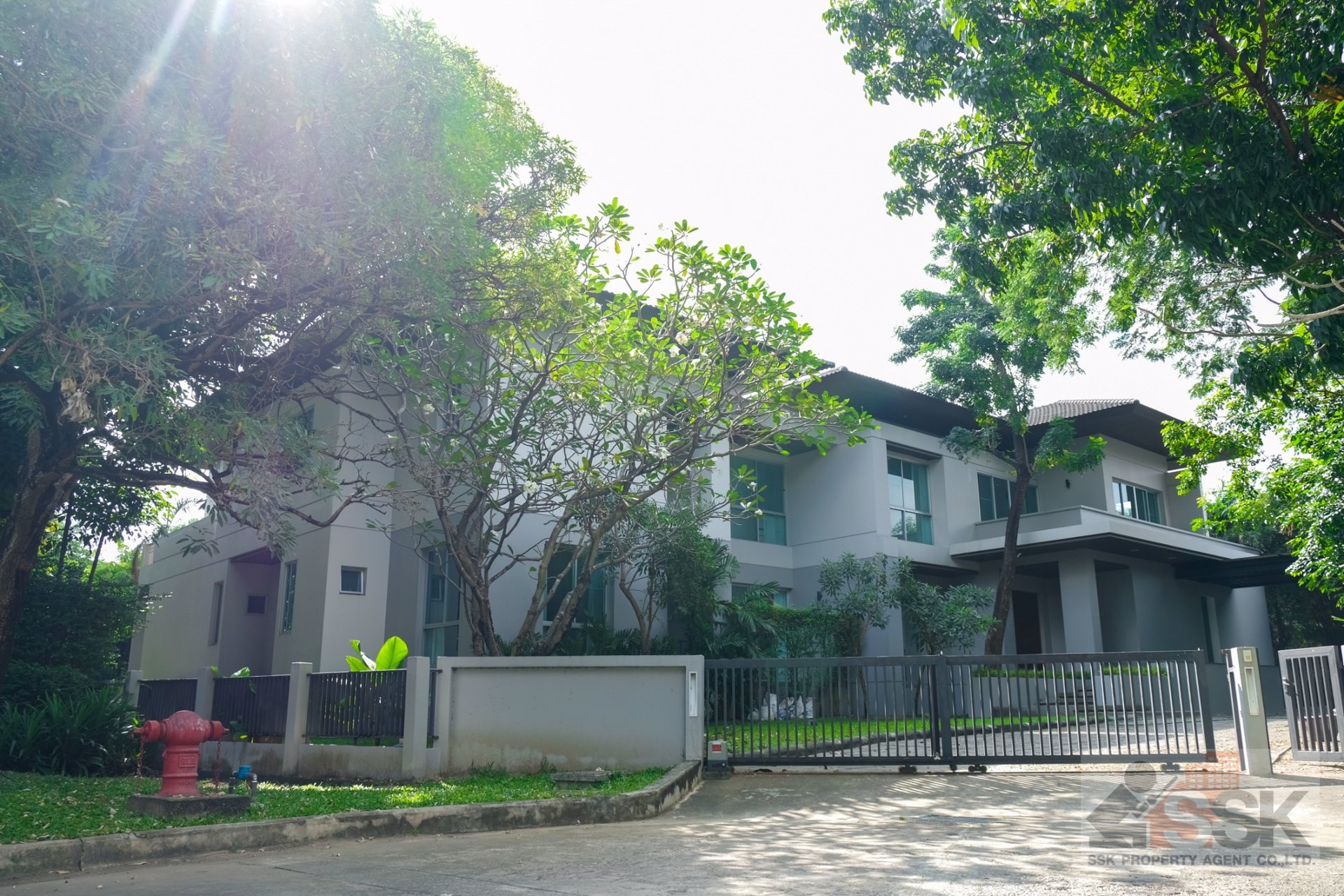 ขายบ้านเดี่ยว2-ชั้น-หลังใหญ่-พื้นที่ใช้สอย-1578-ตรมที่ดินขนาด-1-2-17-ไร่-โครงการนิชาดาปาร์ค