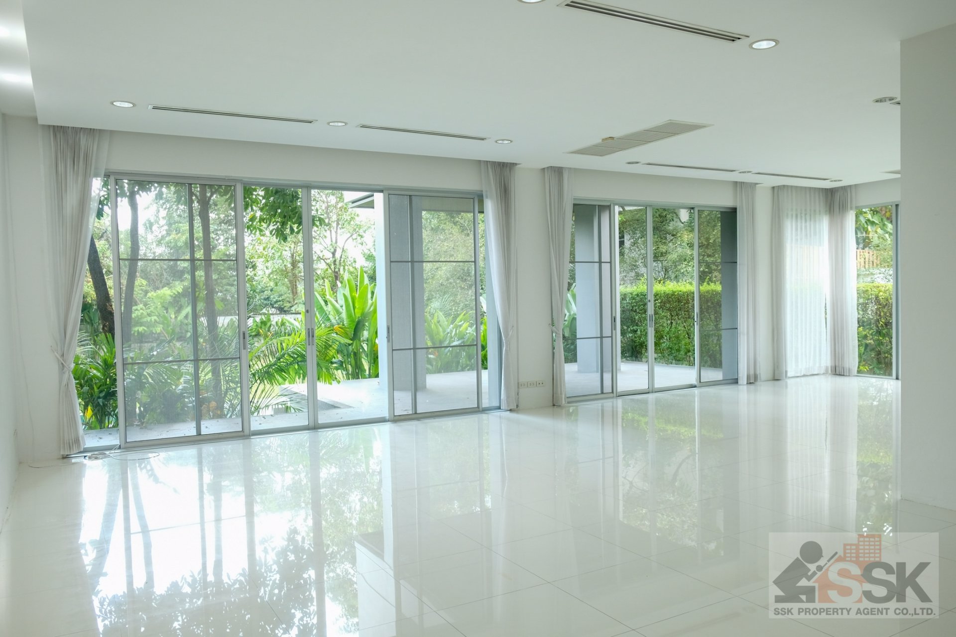 ขายบ้านเดี่ยว2-ชั้น-หลังใหญ่-พื้นที่ใช้สอย-1578-ตรมที่ดินขนาด-1-2-17-ไร่-โครงการนิชาดาปาร์ค