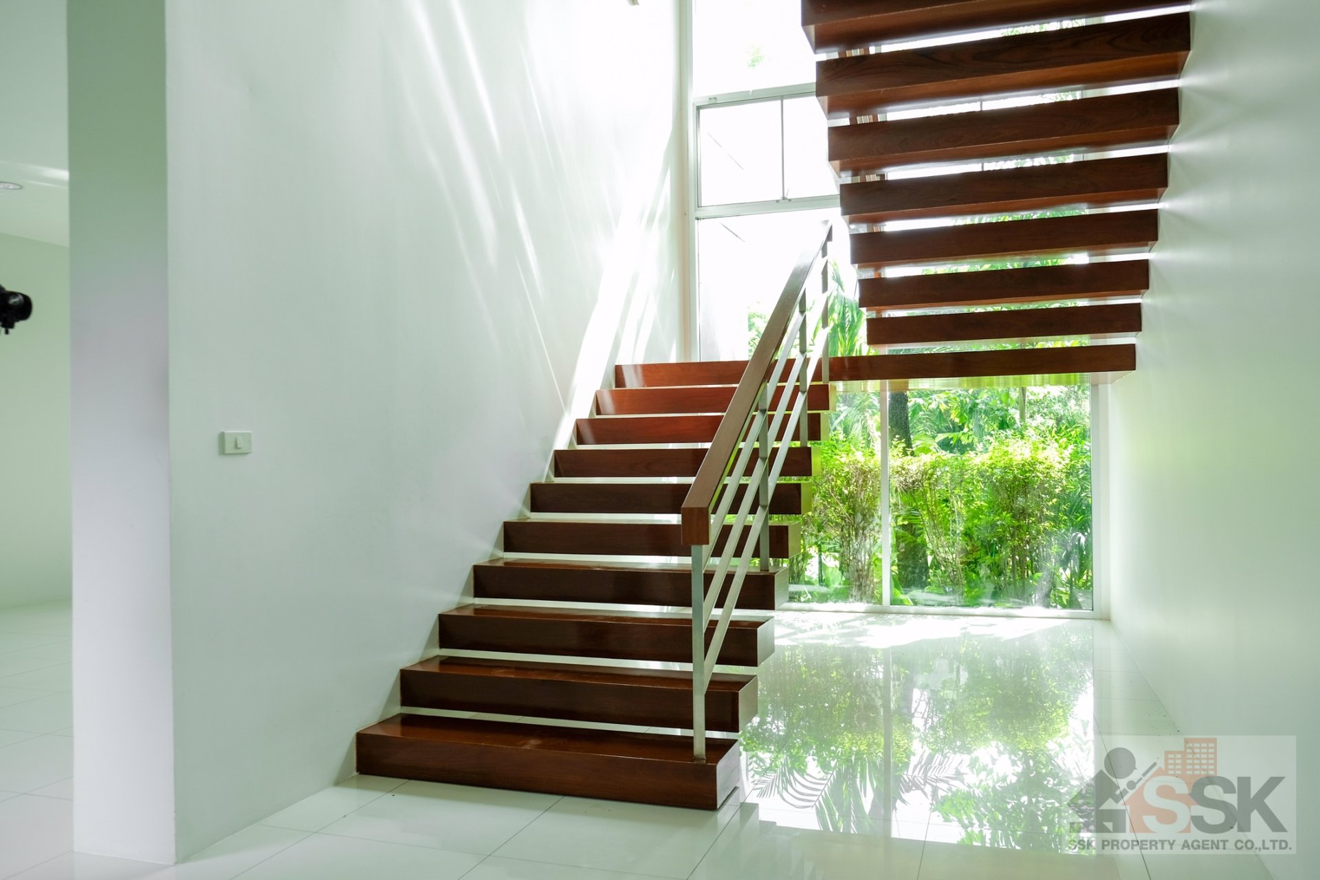 ขายบ้านเดี่ยว2-ชั้น-หลังใหญ่-พื้นที่ใช้สอย-1578-ตรมที่ดินขนาด-1-2-17-ไร่-โครงการนิชาดาปาร์ค