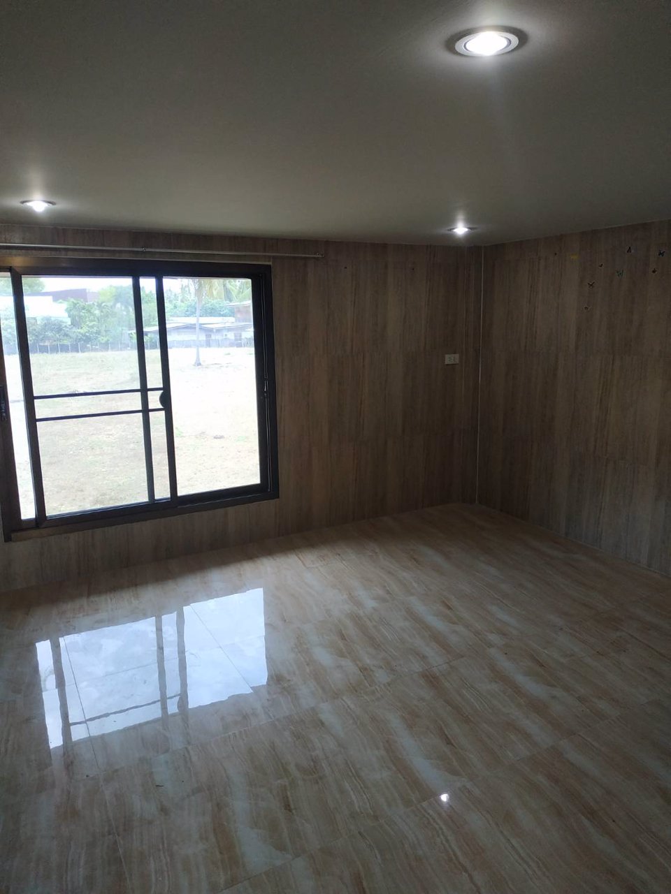 ให้เช่าบ้านสามร้อยยอด-12-จังหวัดประจวบคีรีขันธ์-เหมาะสำหรับทำโฮมสเตย์-ร้านอาหาร